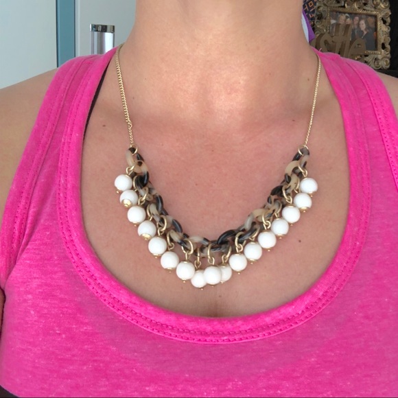 J.crew tortoise and cream beaded necklace - Picture 2 of 6